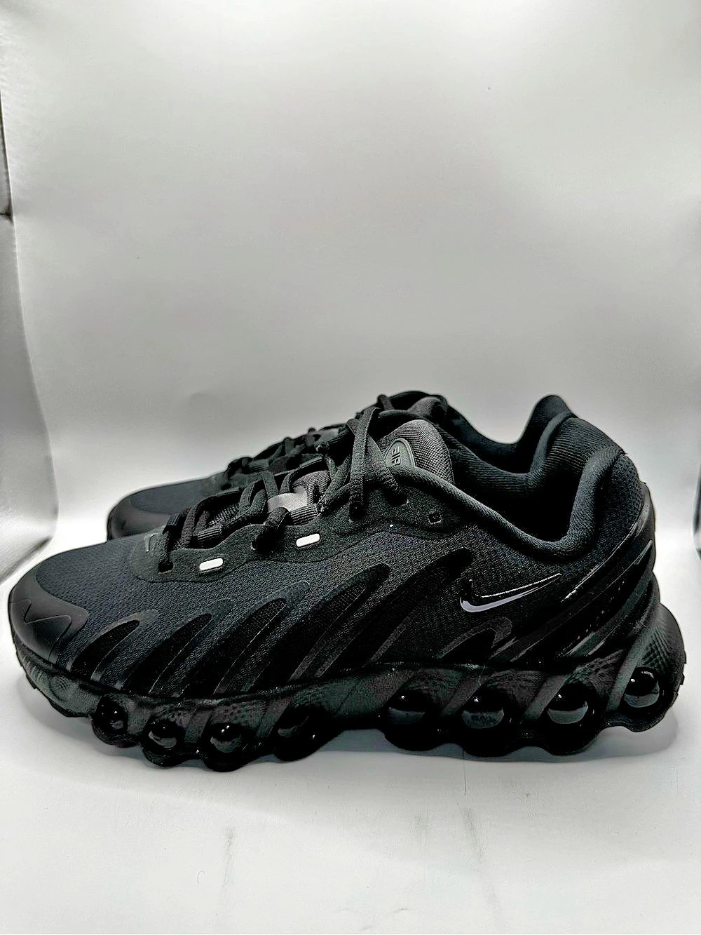 Nike Air Max Dn8 (GS) Black Anthracite Sneakers US 4Y